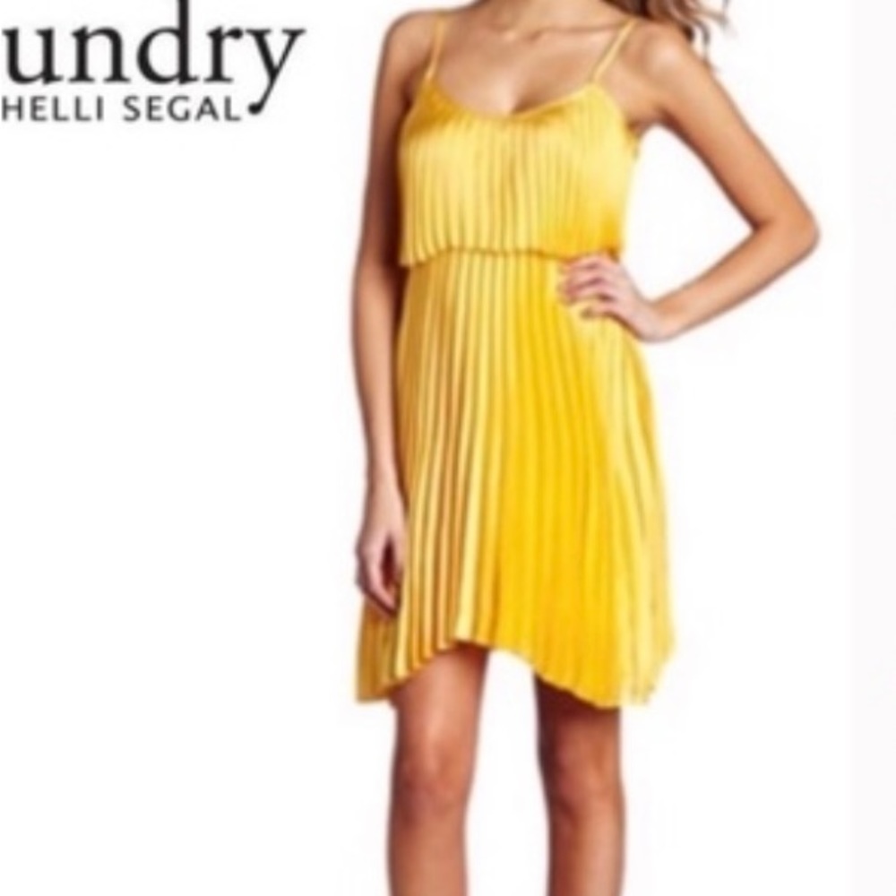 Laundry By Shelli Segal Daisy High Low Pleated Yellow Dress Size 0